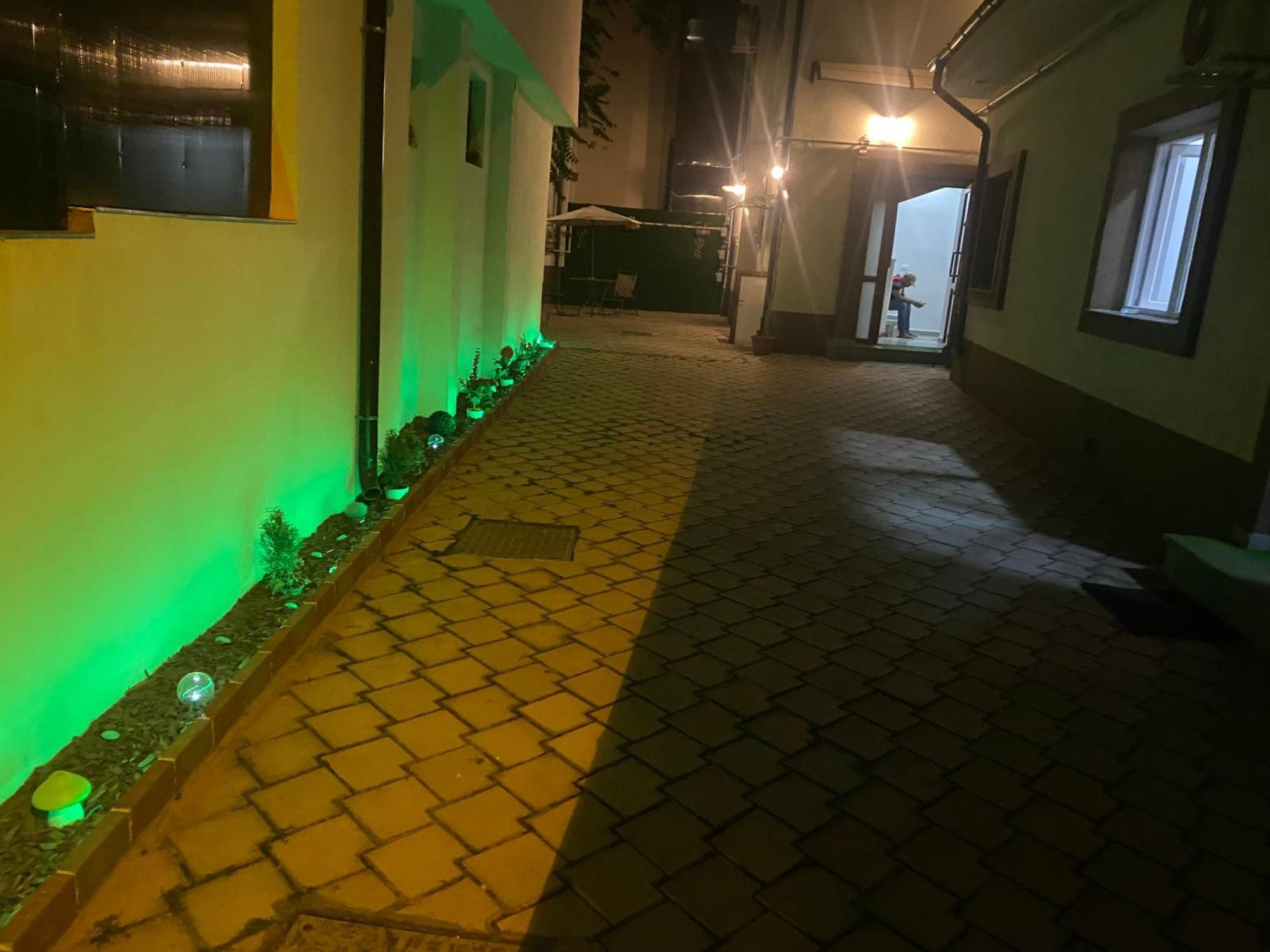 Cazan House Hostel Βουκουρέστι Εξωτερικό φωτογραφία